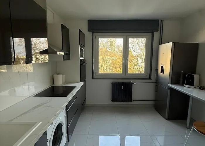 Apartment Newly Renovated Private Parking Wifi In Mulhouse