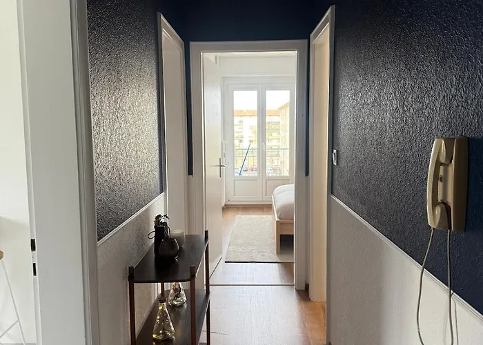 Newly Renovated Private Parking Wifi In